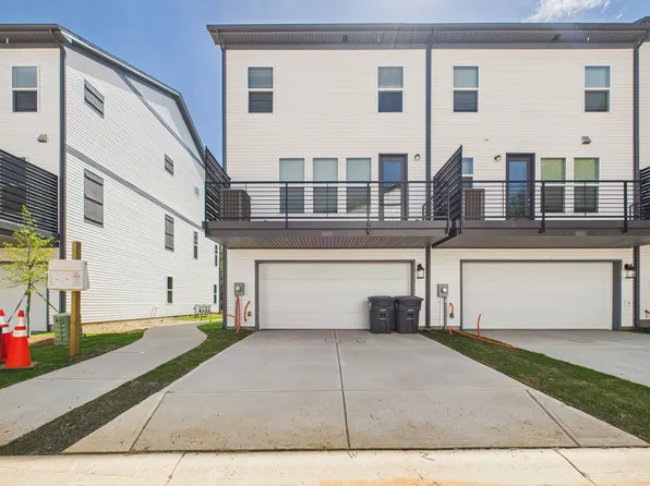1623 Blanche St, Charlotte, NC 28262