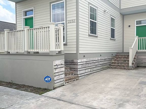 2nd image of 2232 Saint Ann St