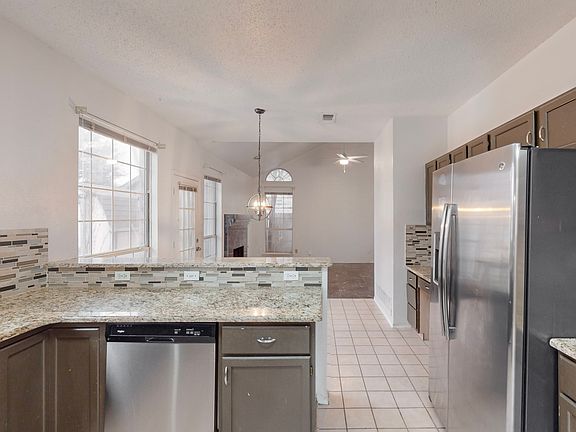 4th image of 7704 Guadalupe Ct