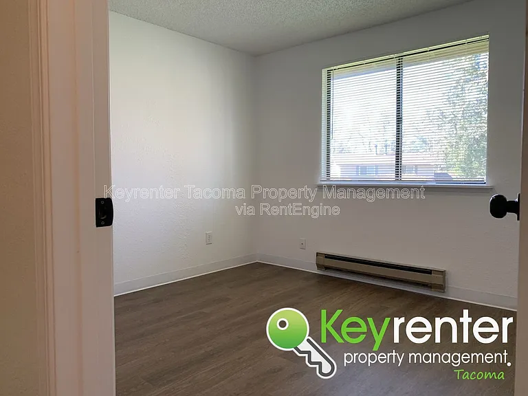 19606 9th Avenue Ct E — Photo 19