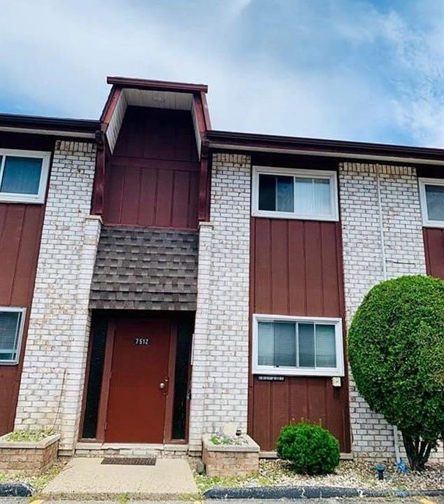 7380 Woodview St Westland MI Zillow