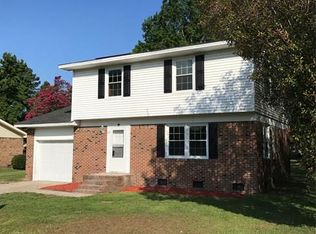 719 Oakdale Dr, Elizabeth City, NC 27909