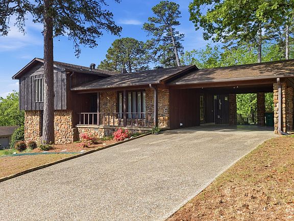 3rd image of 1500 Mountain Dr