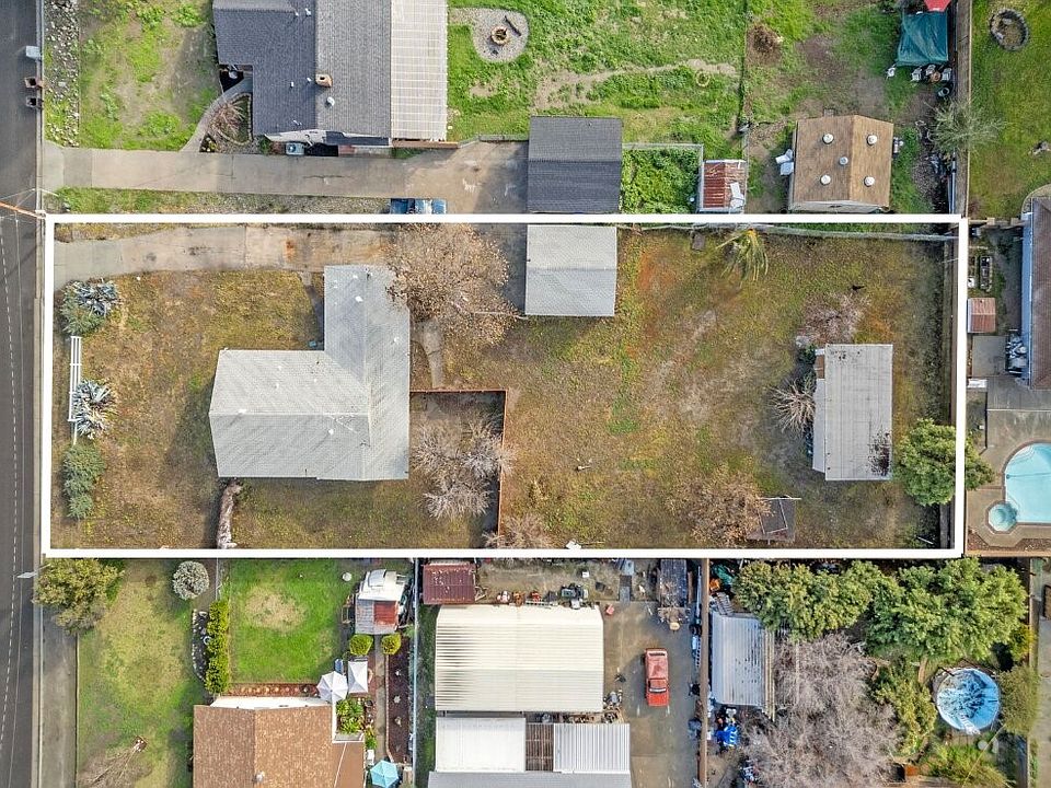 1st image of 41283 Whittier Ave