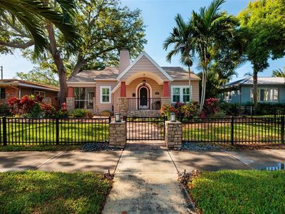446 21st Ave NE, Saint Petersburg, FL, 33704