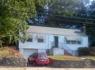 369 Corey St, West Roxbury, MA 02132