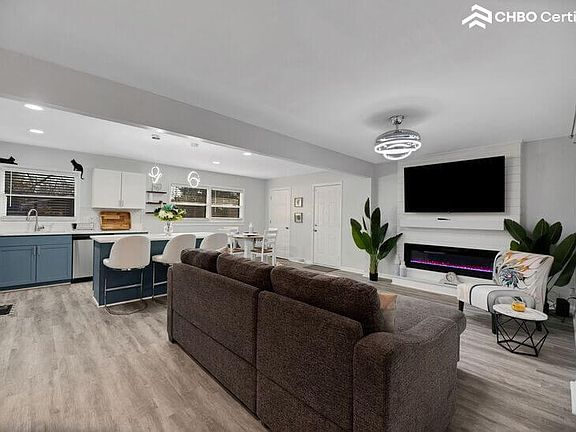 Open concept living room and kitchen area