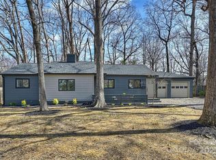 2827 Temple Ln, Charlotte, NC 28205