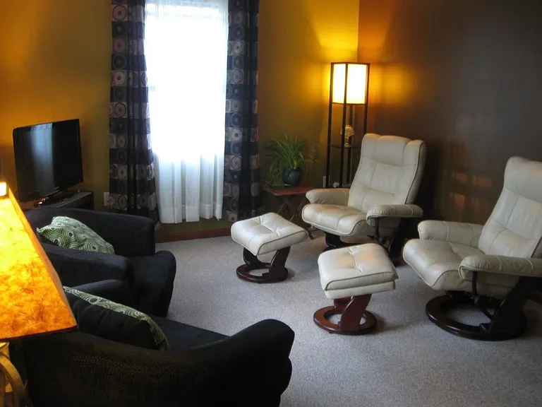 48 Fort St #1 — Photo 3