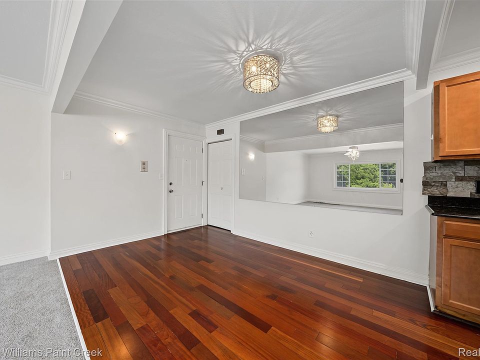 2311 Walton Blvd Unit 44, photo 27