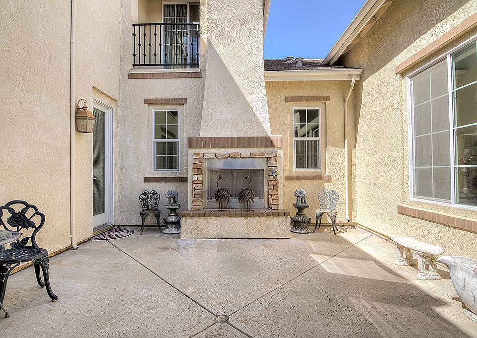 2nd image of 4602 W Imperial View Ct