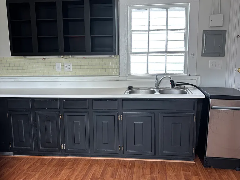 324 S Pine St #2 — Photo 5
