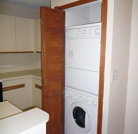 4th image of 11354 SW 132nd Ct #0