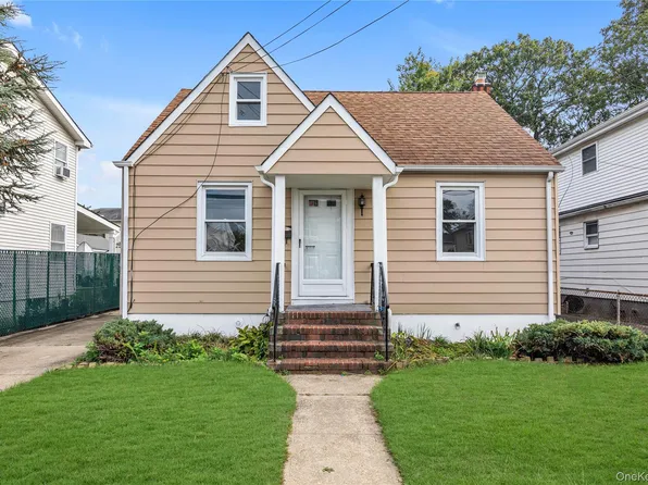 191 Litchfield Avenue, Elmont, NY 11003