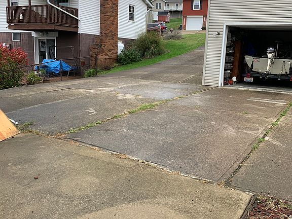 4th image of 1332 Kennedy Ave