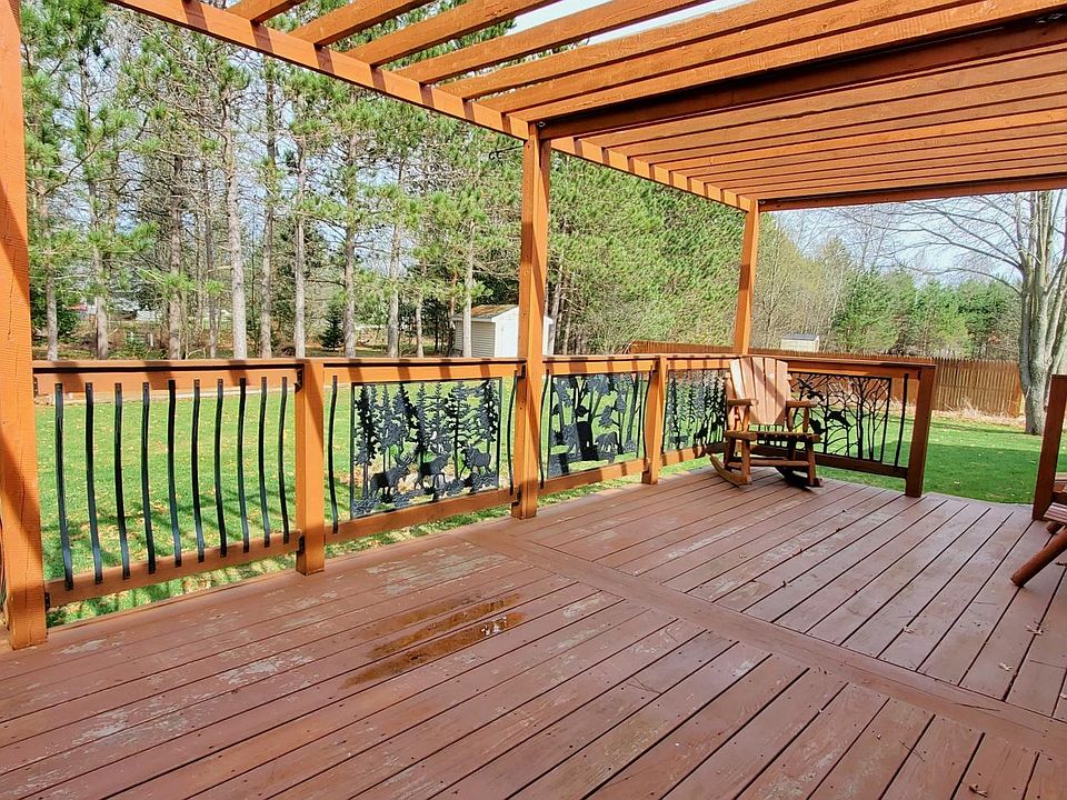 1st image of 3886 Pebble Creek Dr