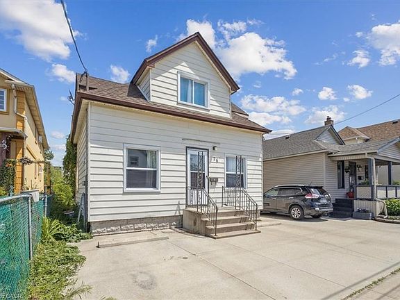2nd image of 26 Vine St S