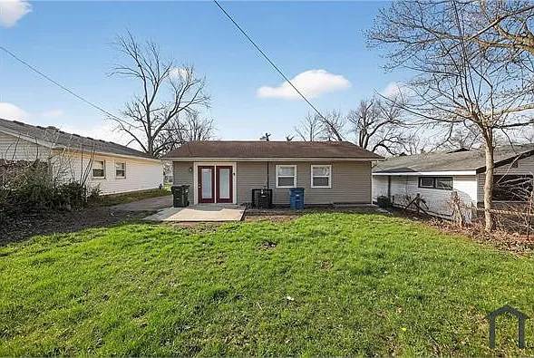 4075 Middlehurst Ln — Photo 18