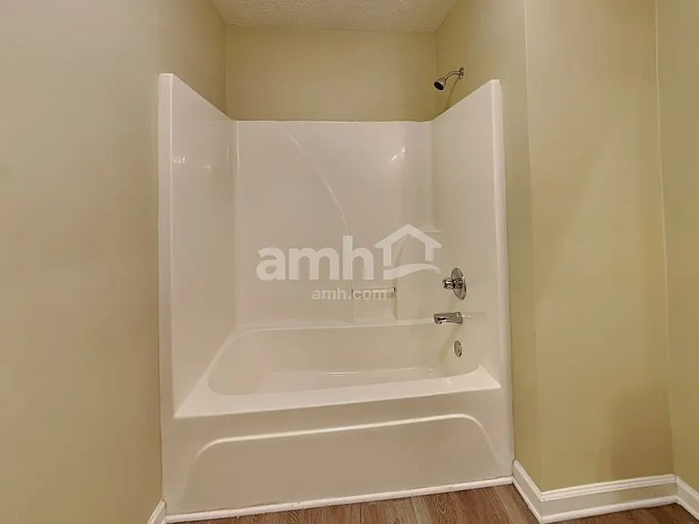 4239 Turnberry Rd — Photo 16
