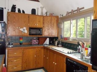 51 Kinne Rd, Canterbury, CT 06331