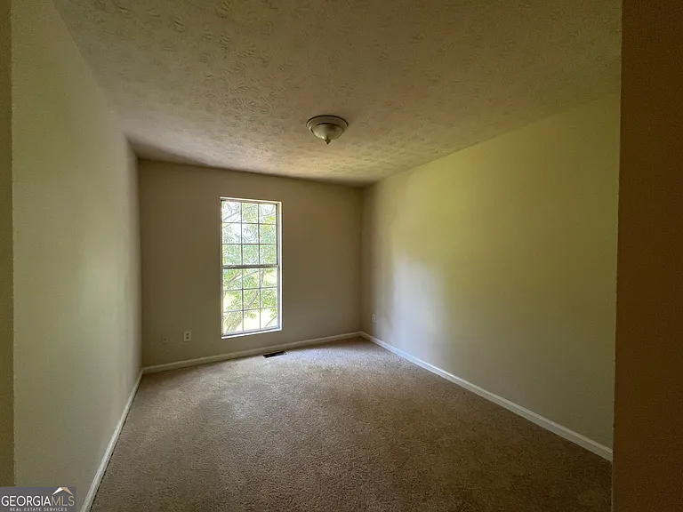 3153 Kingswood Gln — Photo 2
