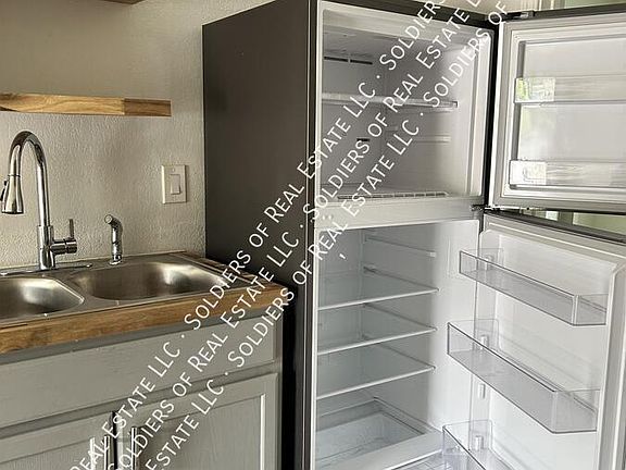 5th image of 614 Adams Ave #B2