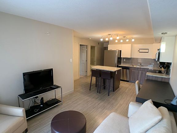 5th image of 7901 King St #1415