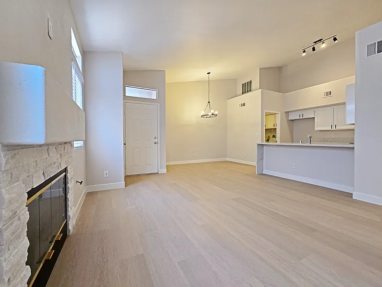5370 Runningbrook Rd — Photo 10