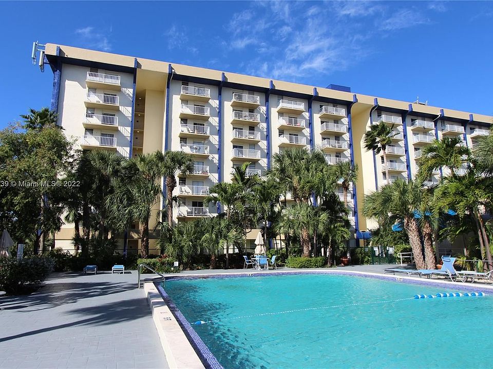 1st image of 4550 NW 9th St APT 204E