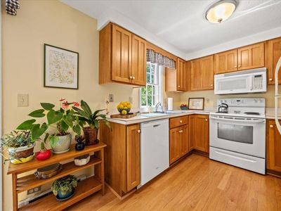 69 Colonial Village #69, Falmouth, ME, 04105