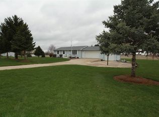 1750 W Fitchburg Rd, Leslie, MI 49251