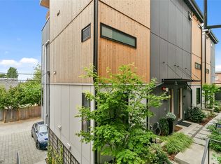 3213 California Ave SW #D, Seattle, WA 98116