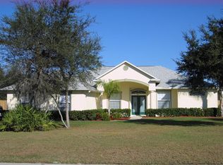 3240 Peroutka Ln, Cocoa, FL 32927