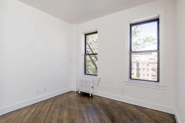 Rented by Compass | media 9