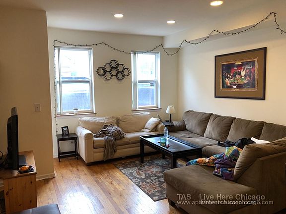2nd image of 1254 N Greenview Ave #Coach