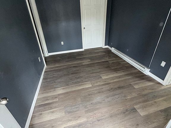 3rd image of 27 S Church St Suite 1