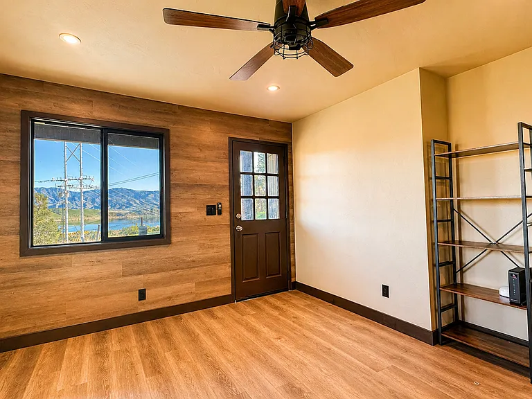 51 Lakeair Dr — Photo 22
