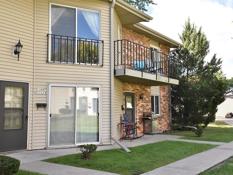 1st image of W169N11428 Biscayne DRIVE #8