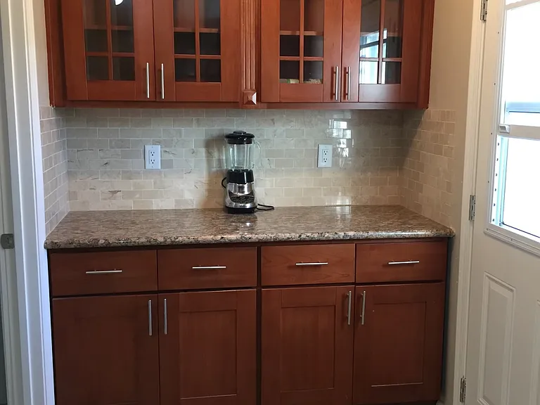 13909 Daphne Ave — Photo 7