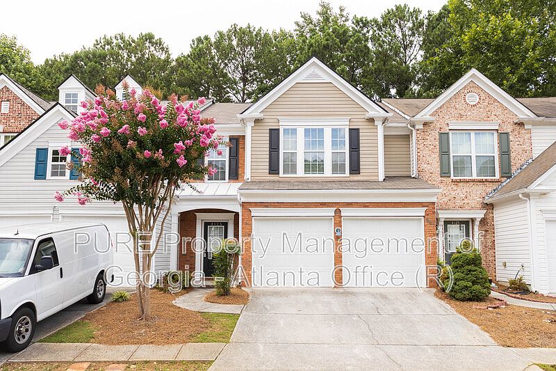 1st image of 4126 Royal Regency Cir NW
