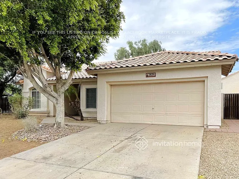 11634 W Clover Way — Photo 2