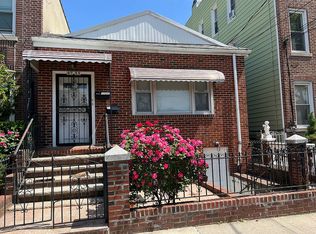 4711 30th Ave #2, Astoria, NY 11103