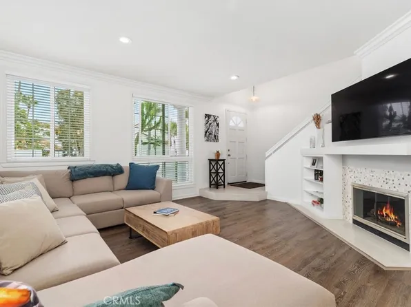 19451 Pompano Ln Unit 110, Huntington Beach, CA 92648