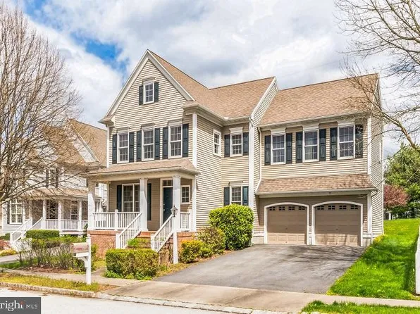 5 Thicket Ln, Lancaster, PA 17602
