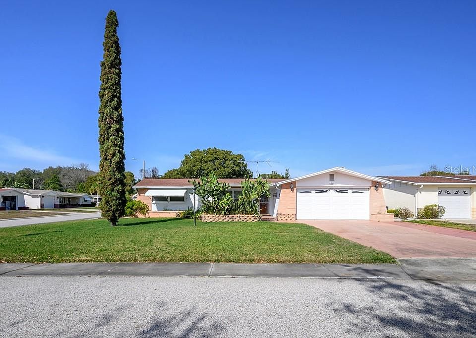 1st image of 5221 Falcon Dr
