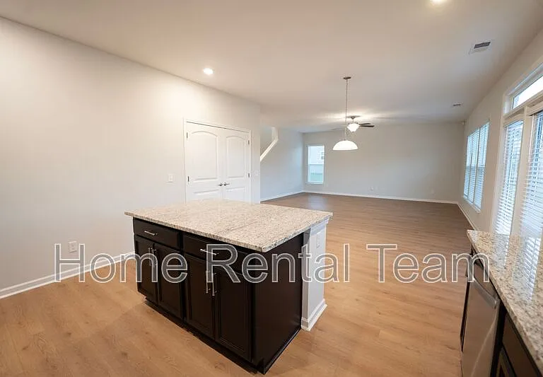 46 Blues Dr — Photo 8