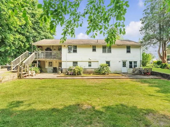 522 Child St, Warren, RI 02885