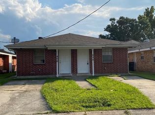 408 E Celestine St, Chalmette, LA 70043