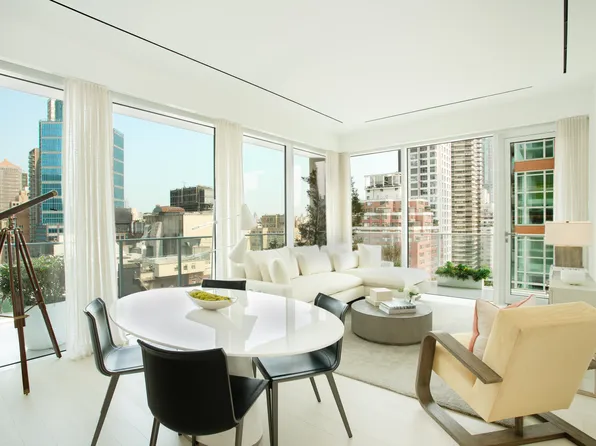 200 East 59th Street 15A image 2 of 15