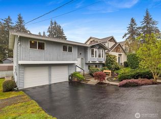 22427 82nd Ave W, Edmonds, WA 98026
